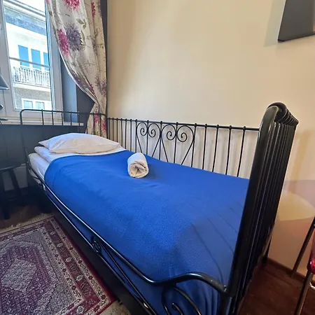 Chmielna Guest house *