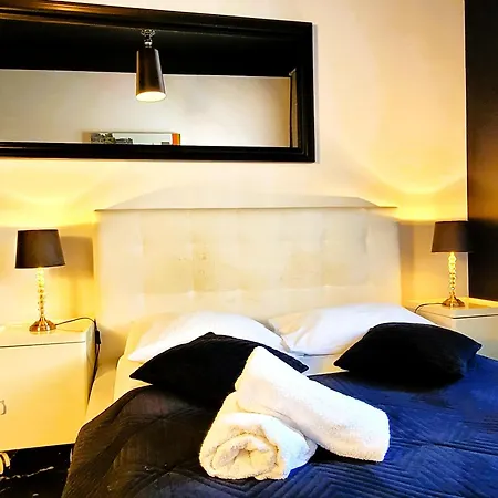 Chmielna Guest house Warsaw