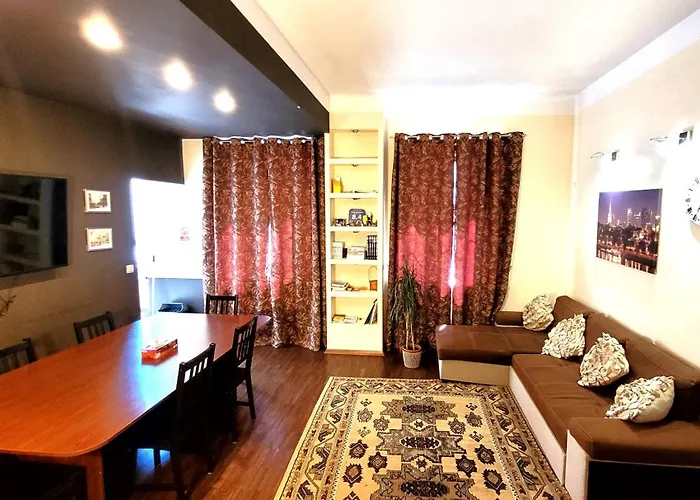 Chmielna Guest house *